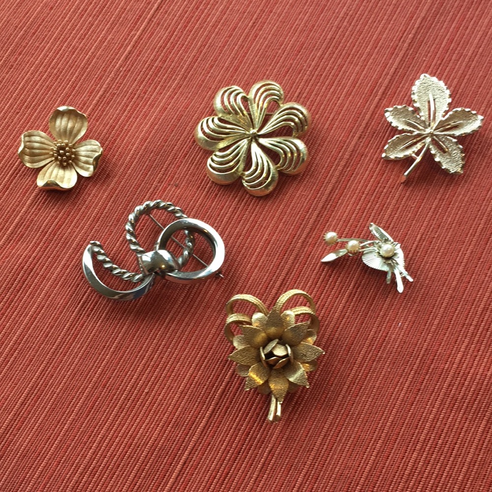 Vintage Brooch Lot of 6 Assorted Pins